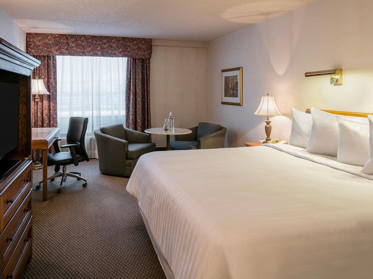Hotels Gouverneur Montreal - Ile Charron Boucherville Exteriör bild